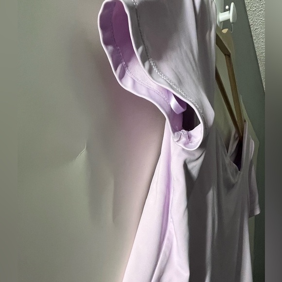 Women’s lavender t-shirt bodysuit - Picture 3 of 4